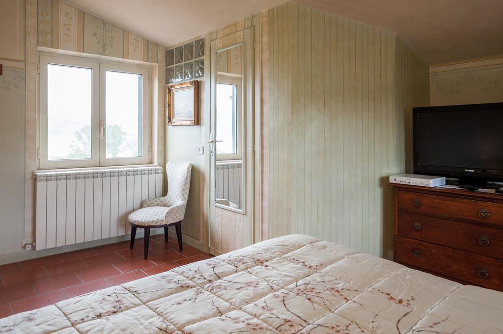 La Finestra Sul Lago Ronciglione  Room photo